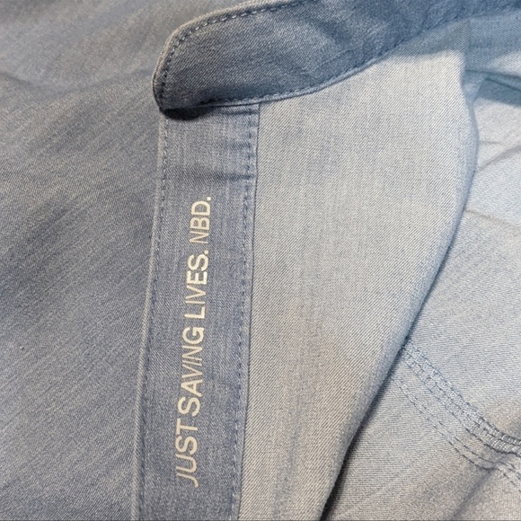 Figs Rafaela top Limited Editions Variety of Colors size M - Picture 3 of 6